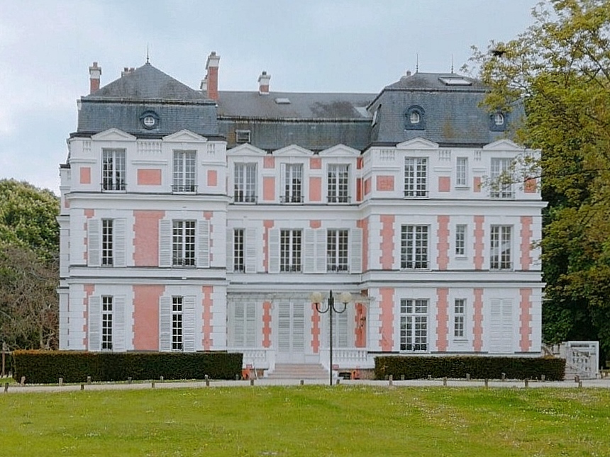 Ville de Montigny-le-Bretonneux - Mistral VTC