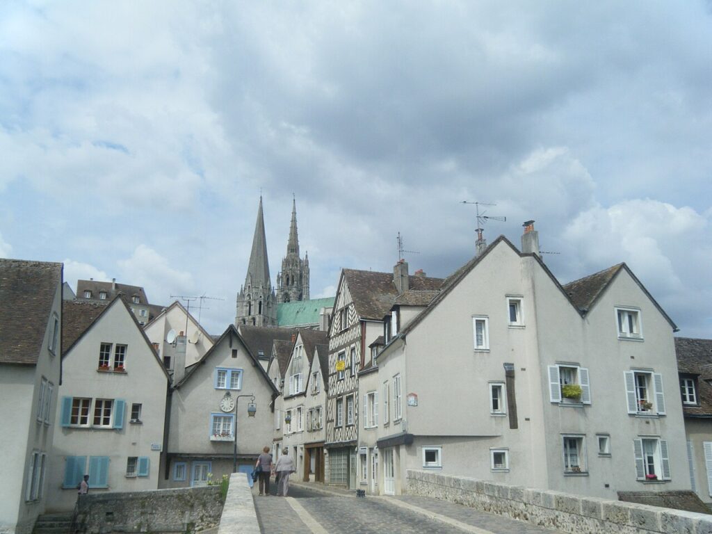 Chartres, la basse ville et la cathédrale