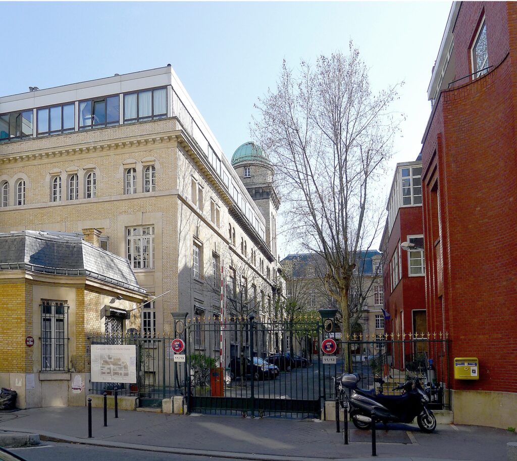 Institut Curie, rue d'Ulm à Paris