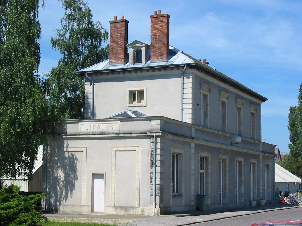 VTC Limours – Gare de limours, ancien terminus de la ligne de Sceaux
