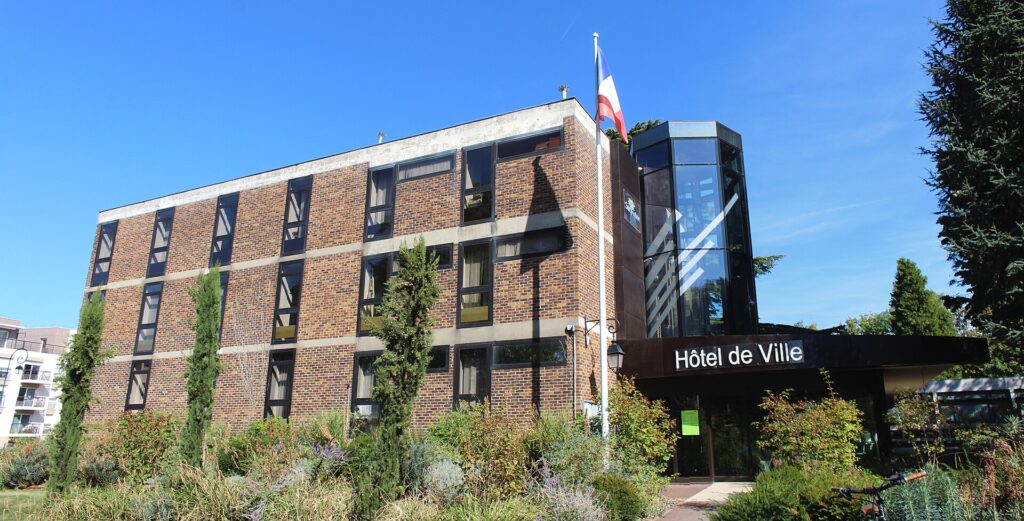 VTC Sucy-en-Brie – Hôtel de ville de Sucy-en-Brie.